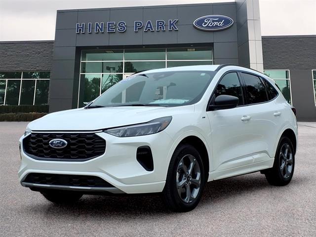 2024 Ford Escape - $26,599