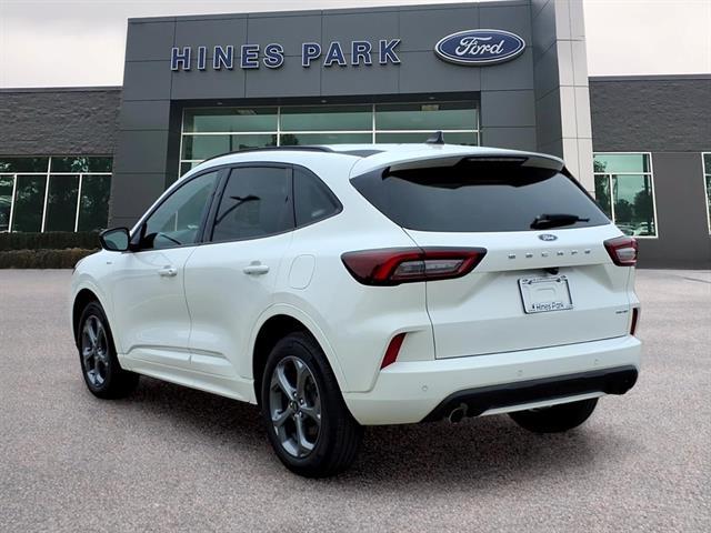 2024 Ford Escape - $26,599