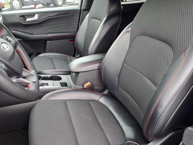 2024 Ford Escape - $26,888