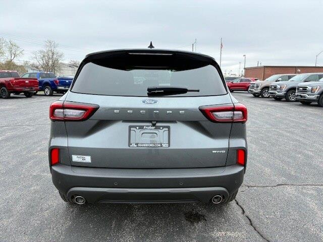 2025 Ford Escape - $29,900