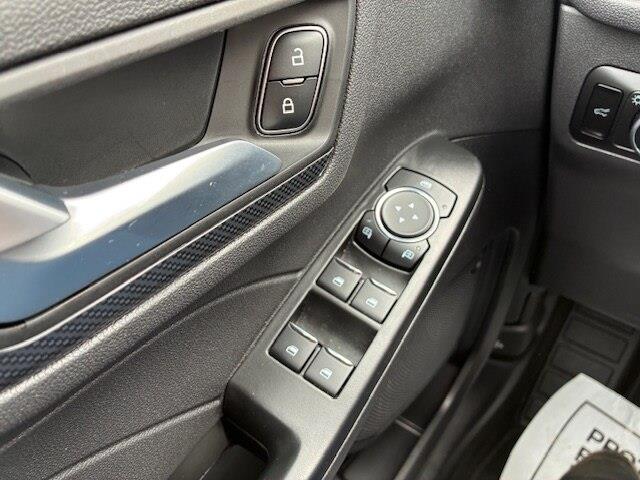 2025 Ford Escape - $29,900