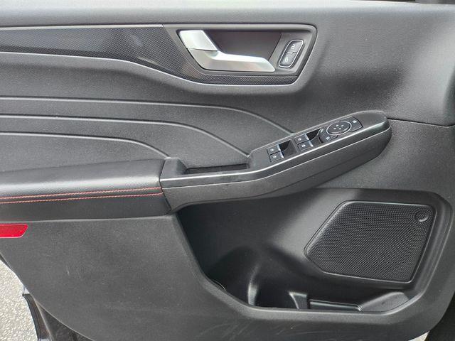 2025 Ford Escape - $24,394