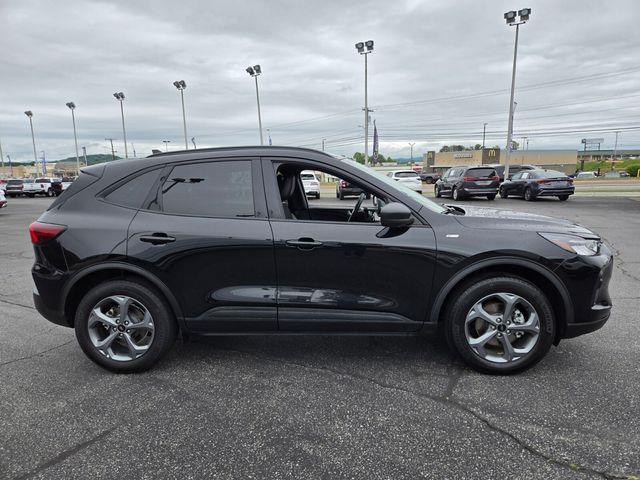 2025 Ford Escape - $23,694