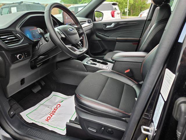 2025 Ford Escape - $23,694