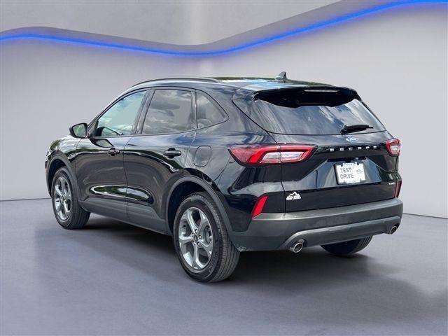 2025 Ford Escape - $22,197