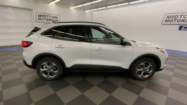 2025 Ford Escape - $24,980