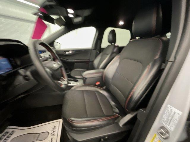 2025 Ford Escape - $24,980