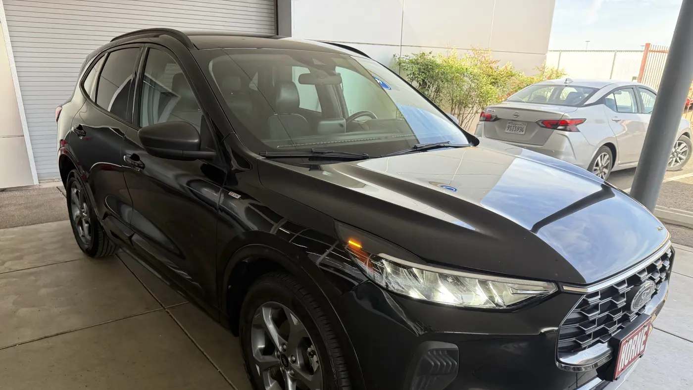 2023 Ford Escape ST-Line