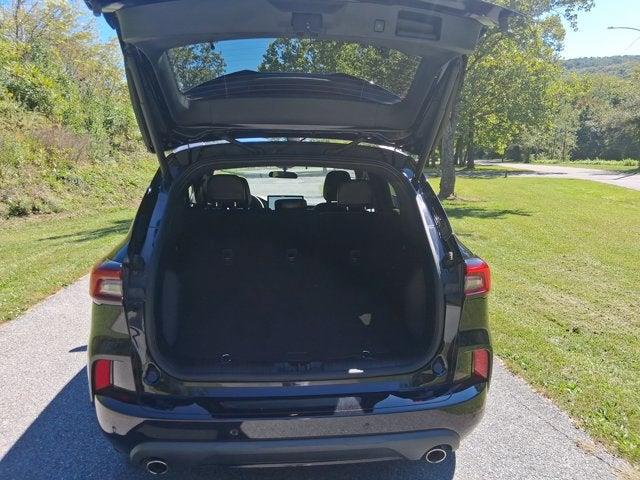2023 Ford Escape - $23,795