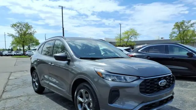 2023 Ford Escape ST-Line