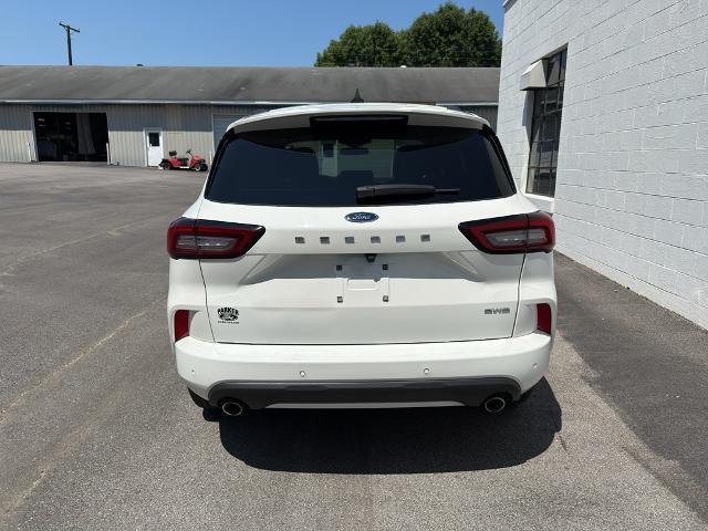 2023 Ford Escape - $22,985