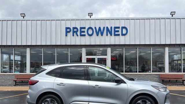 2023 Ford Escape ST-Line