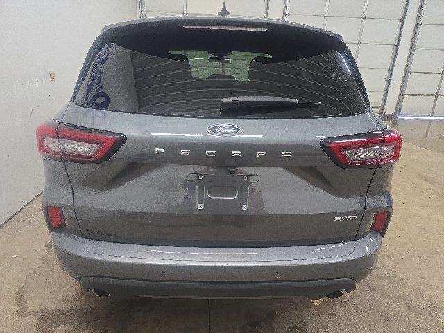 2024 Ford Escape - $25,038