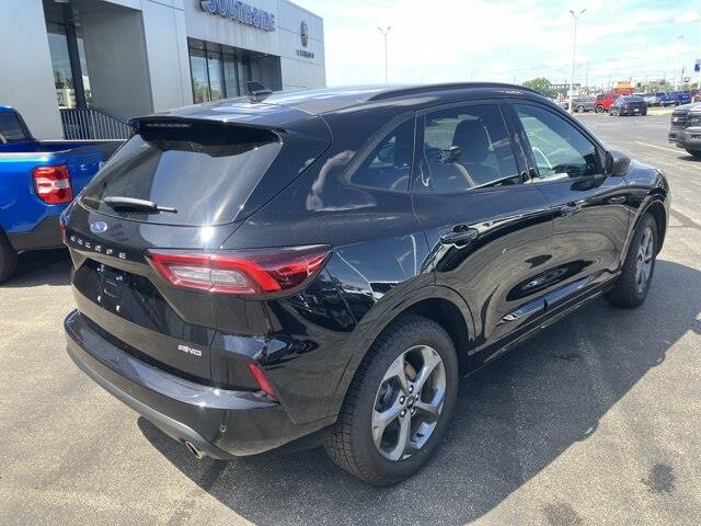 2024 Ford Escape - $23,837