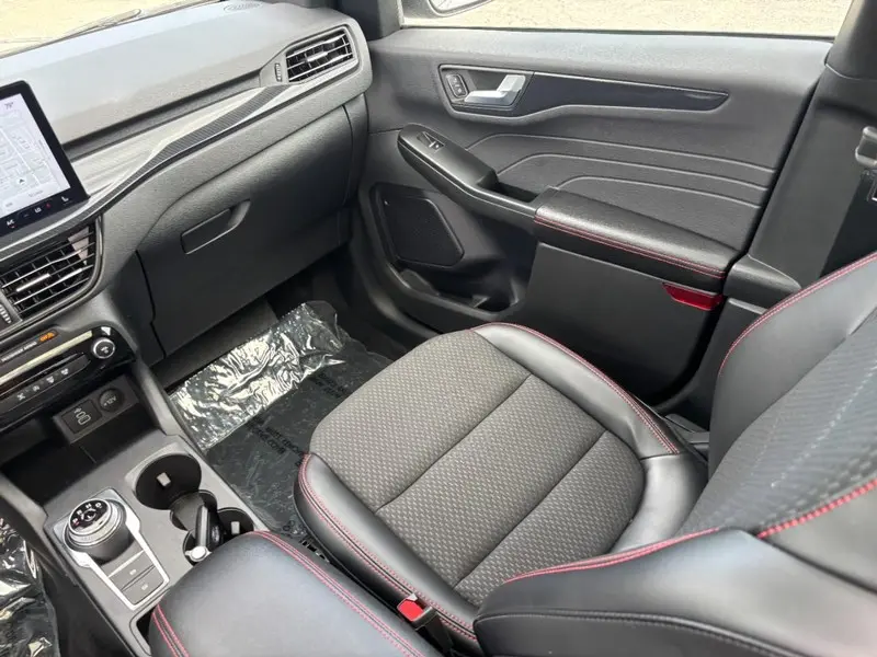 2024 Ford Escape - $26,750