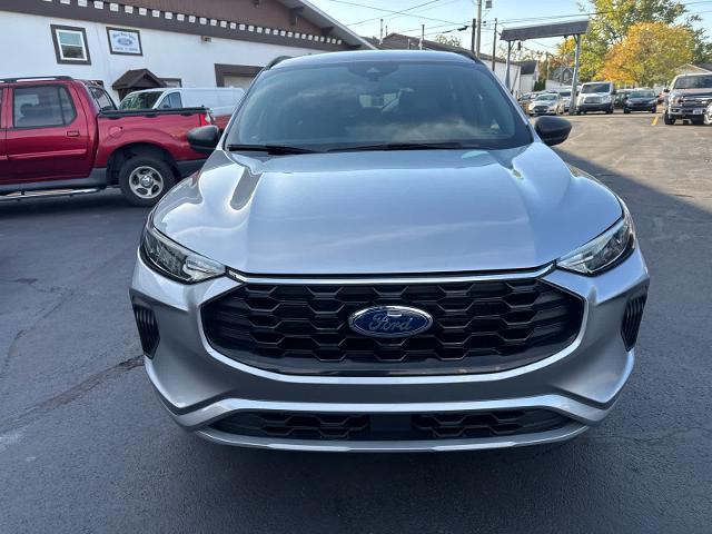 2024 Ford Escape - $26,197