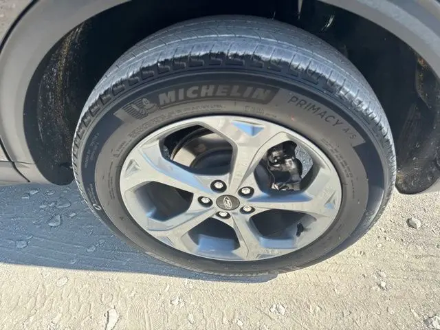 2025 Ford Escape - $21,700