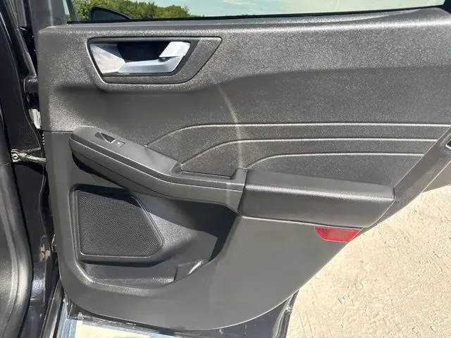 2025 Ford Escape - $21,700