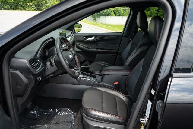 2025 Ford Escape - $24,957