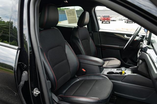 2025 Ford Escape - $24,957