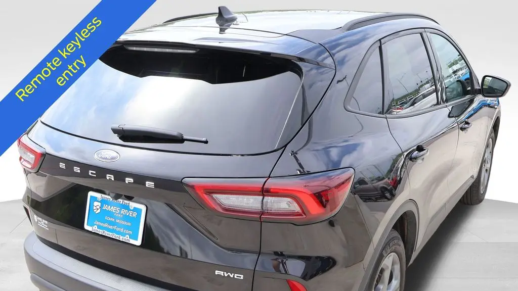 2025 Ford Escape ST-Line