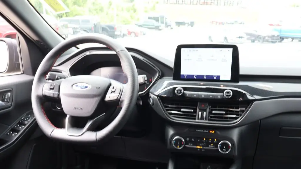 2025 Ford Escape ST-Line