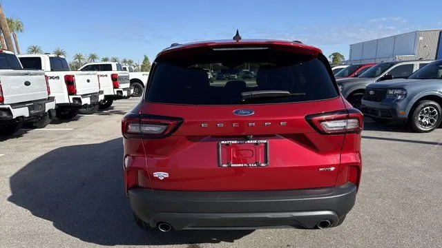 2025 Ford Escape ST-Line