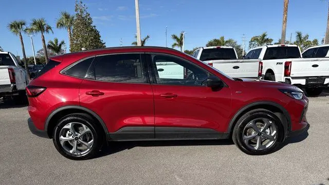 2025 Ford Escape ST-Line