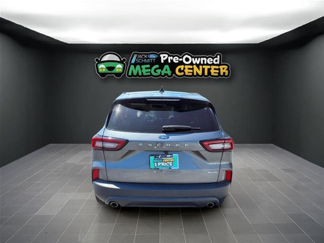 2026 Ford Escape - $27,000