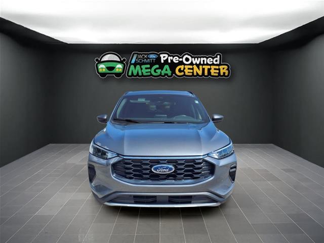 2026 Ford Escape - $27,000