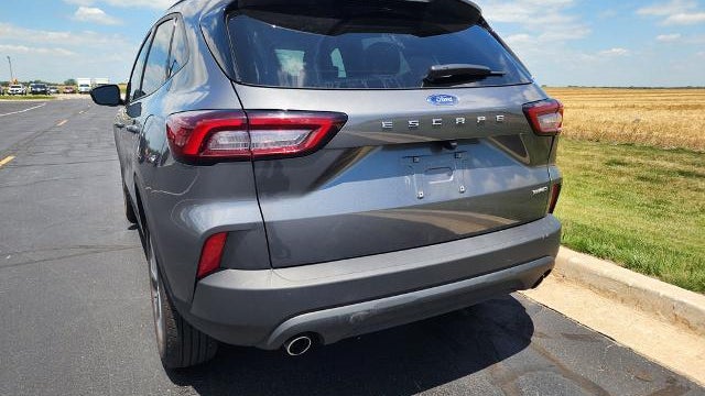 2026 Ford Escape ST-Line