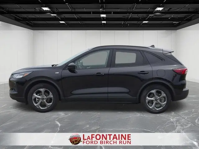 2026 Ford Escape - $27,500