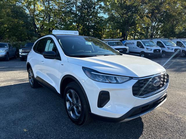 2026 Ford Escape - $33,999