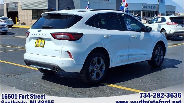 2023 Ford Escape ST-Line