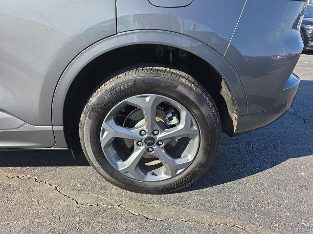2023 Ford Escape - $25,369