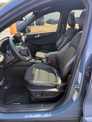 2023 Ford Escape - $23,700