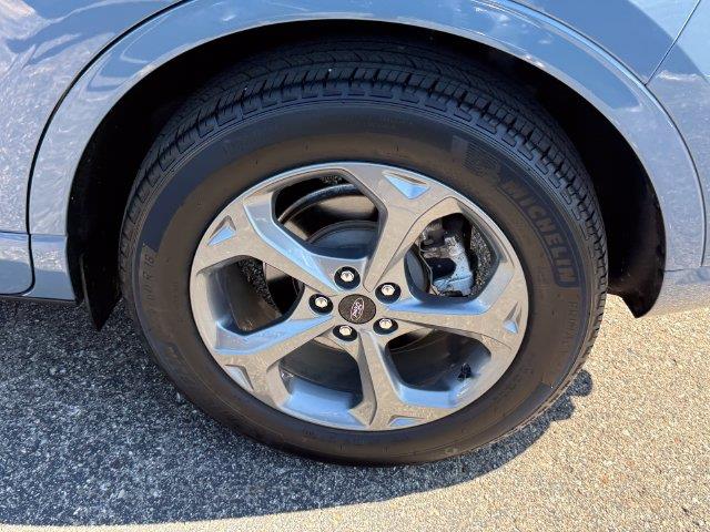 2023 Ford Escape - $24,398