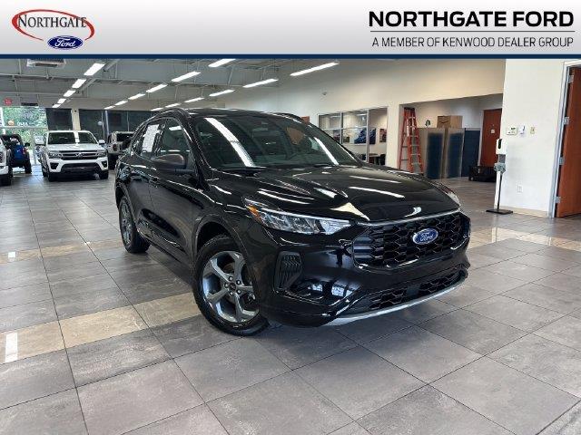 2023 Ford Escape - $24,000