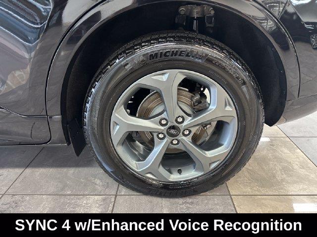 2023 Ford Escape - $24,000