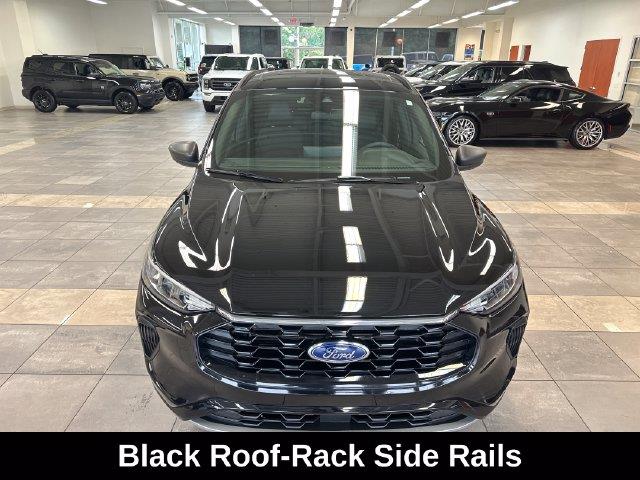 2023 Ford Escape - $24,000
