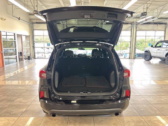 2023 Ford Escape - $24,000