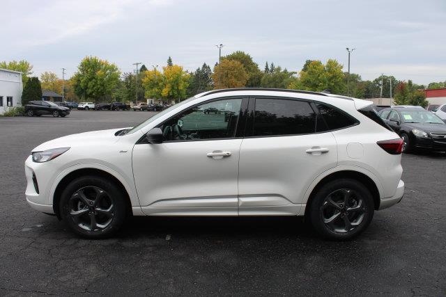 2024 Ford Escape - $23,420
