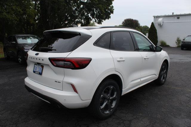 2024 Ford Escape - $23,420