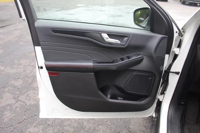 2024 Ford Escape - $23,420