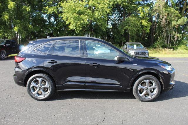 2024 Ford Escape - $21,745