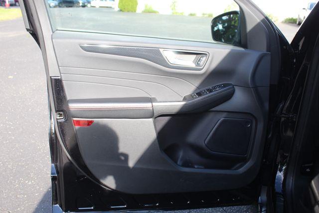2024 Ford Escape - $21,745