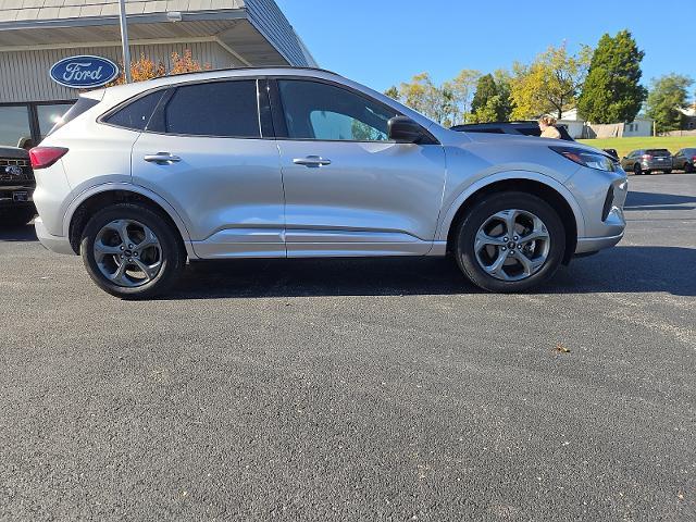 2024 Ford Escape - $28,900