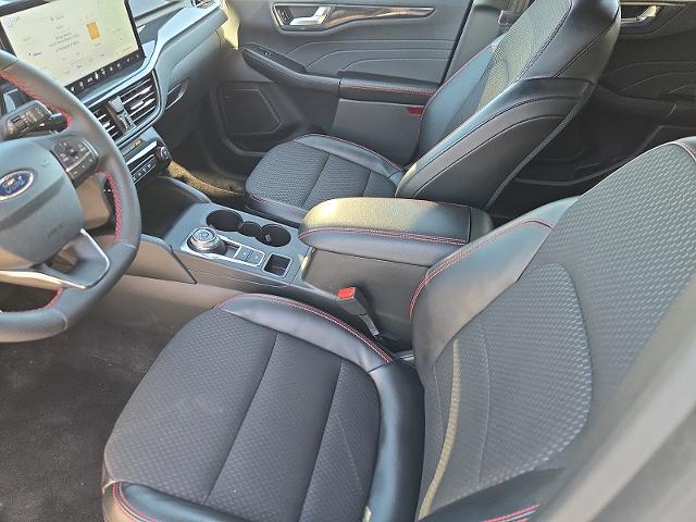 2024 Ford Escape - $28,900