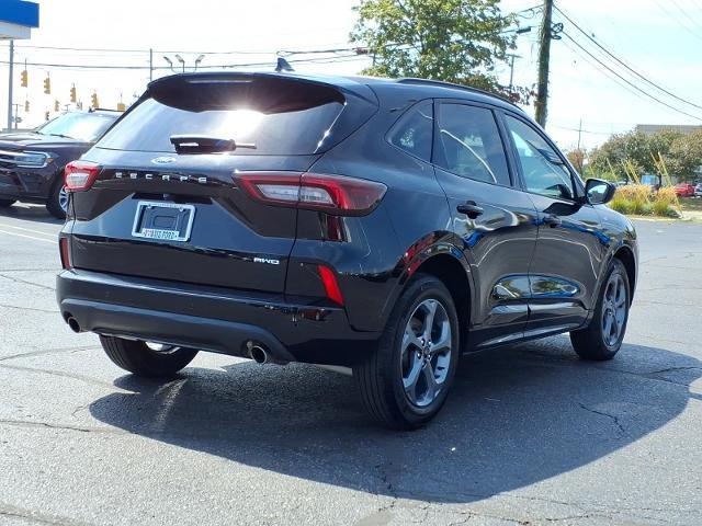 2024 Ford Escape - $23,900