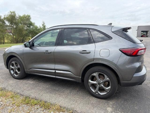 2024 Ford Escape - $27,000